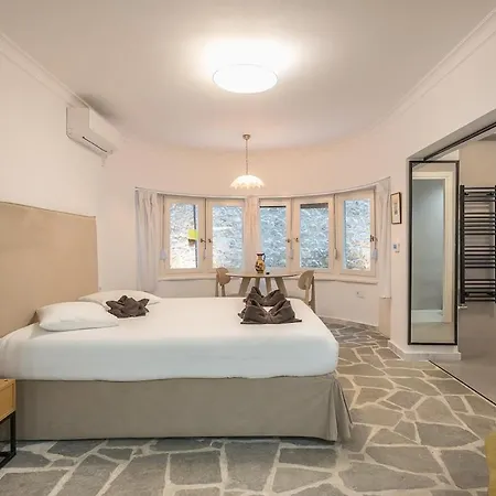 Zen Lotus, Kolonaki Apartment *